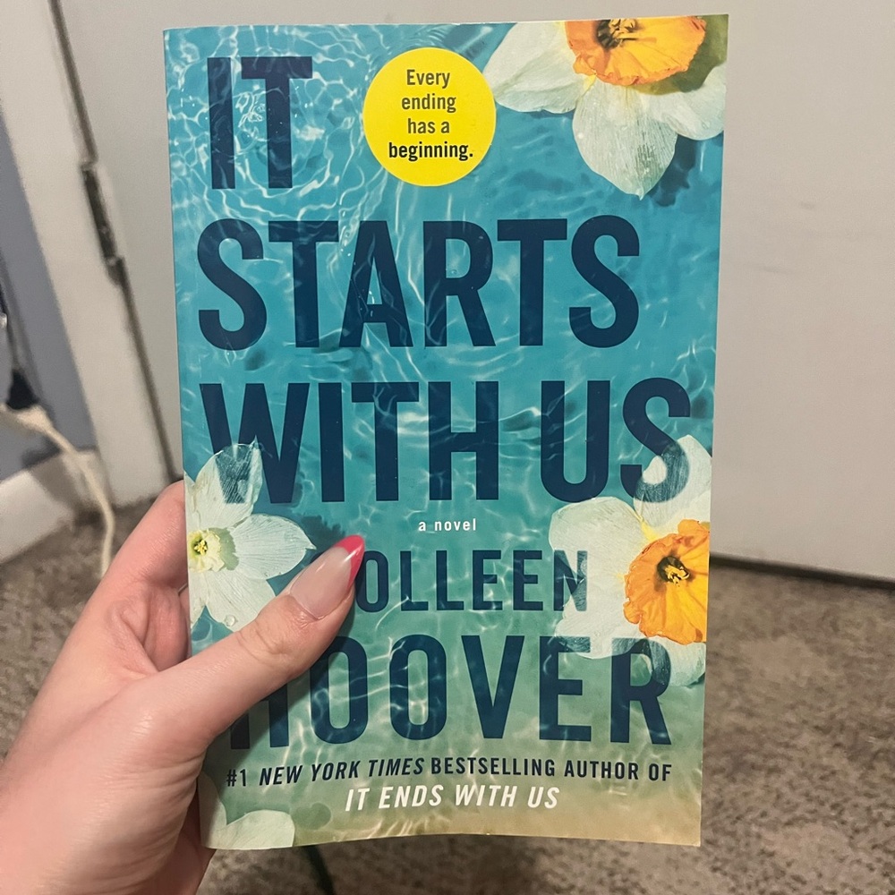 It Starts With Us by Colleen Hoover Paperback (perfect condition)